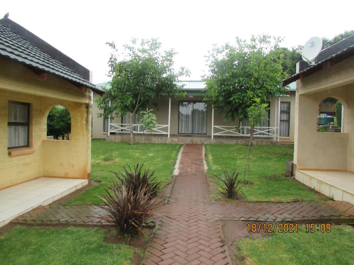 Aloes Lodge Leribe Ngoại thất bức ảnh