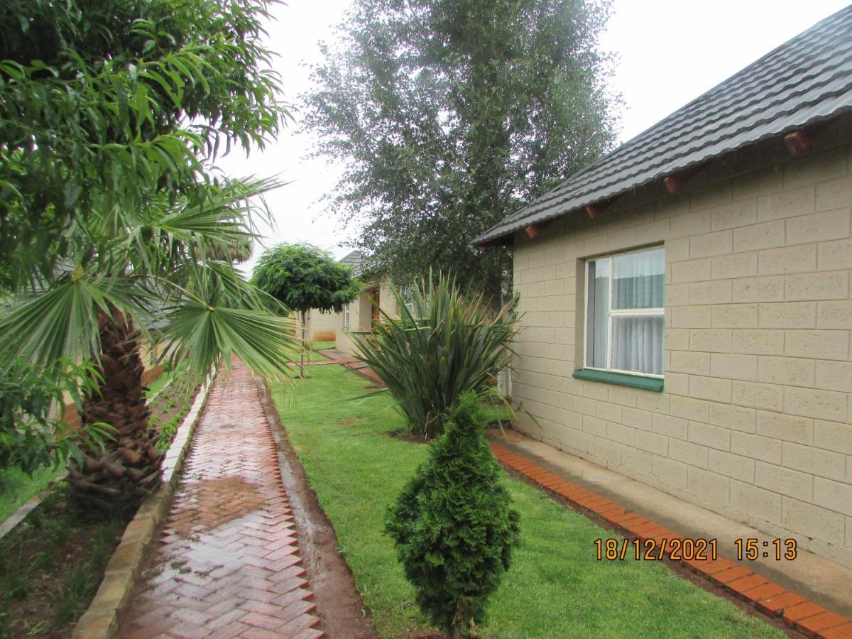 Aloes Lodge Leribe Ngoại thất bức ảnh