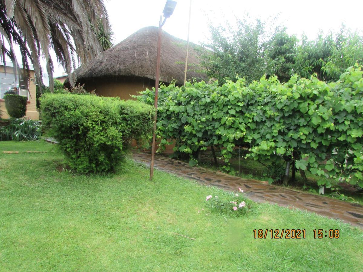 Aloes Lodge Leribe Ngoại thất bức ảnh
