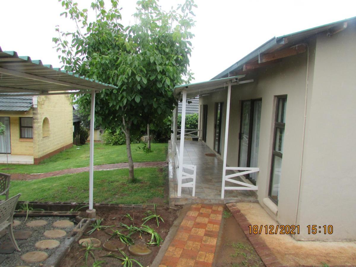 Aloes Lodge Leribe Ngoại thất bức ảnh