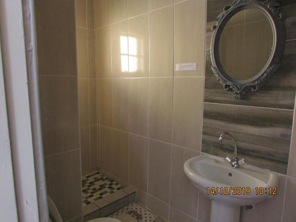Aloes Lodge Leribe Ngoại thất bức ảnh